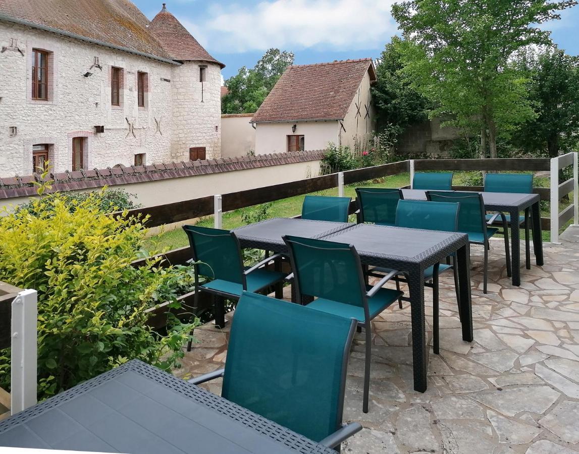 Hotel Le Dormeux Mehun-sur-Yevre 外观 照片