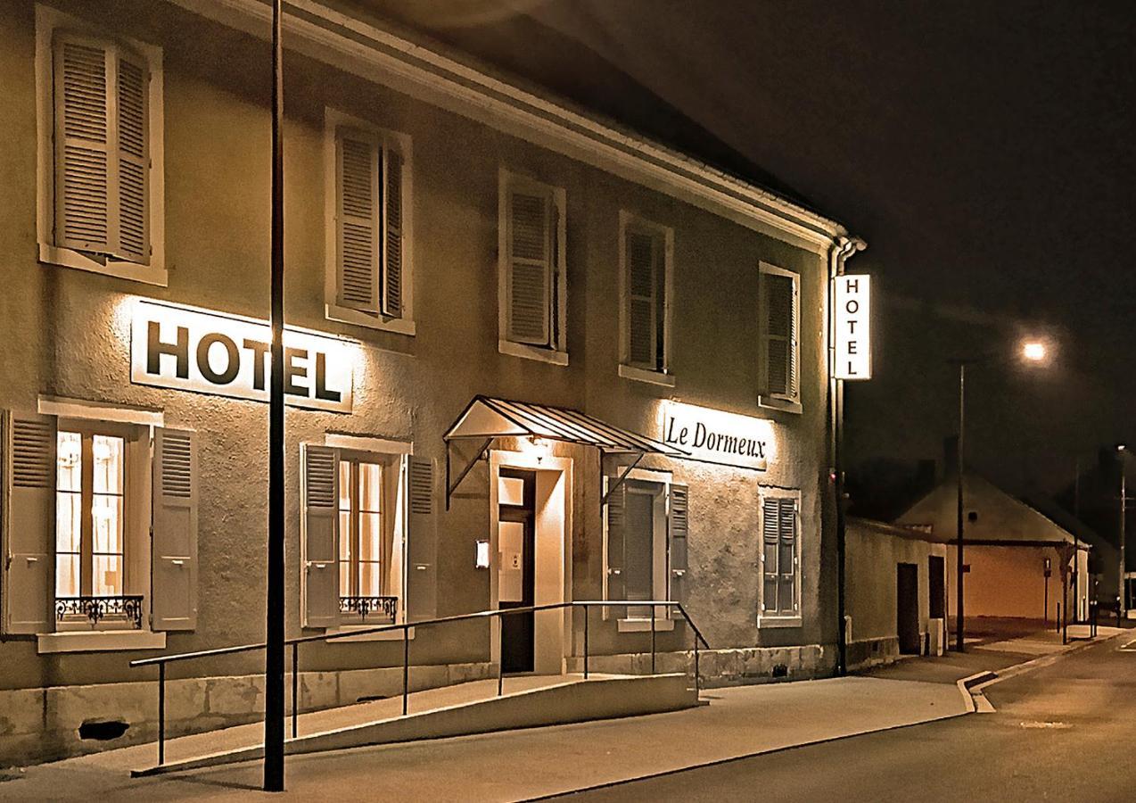 Hotel Le Dormeux Mehun-sur-Yevre 外观 照片