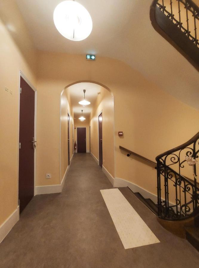 Hotel Le Dormeux Mehun-sur-Yevre 外观 照片